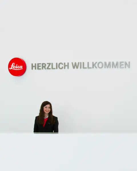 2 ladies at the Leica reception