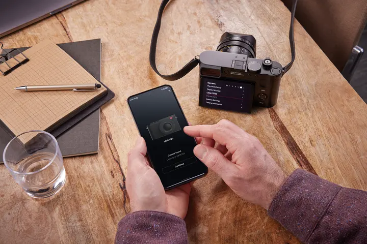 Connecting Q3 43 with iPhone