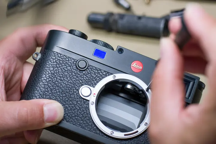 Repair of a Leica camera