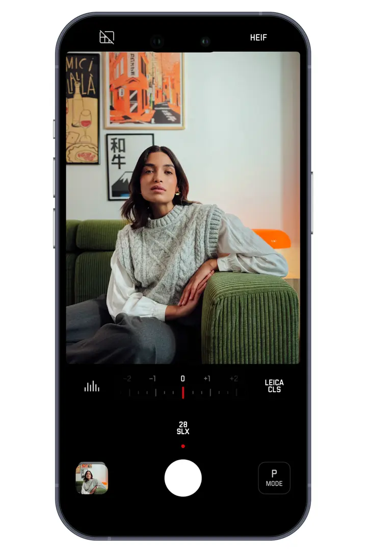 Mockup of Leica LOOK Eternal