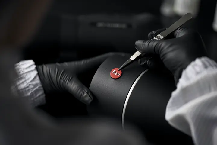 Production of the Leica APO-Televid spotting scope