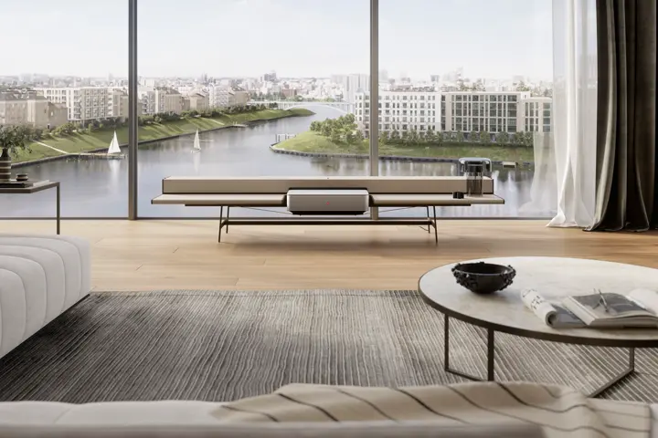 Leica Cine 1 on Lumina by YOMEI