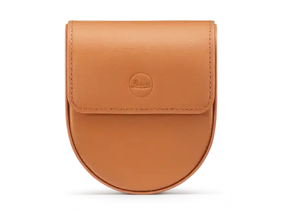 18598_Leica_Lux_Leather_Pouch_front_1920px.webp 18598_Leica_Lux_Leather_Pouch_front_1920px.webp